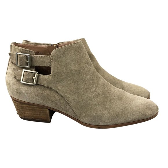Clarks Women's Size 11M Tan Leather Closed Toe Side Zip Ankle Boots Booties - Picture 1 of 15